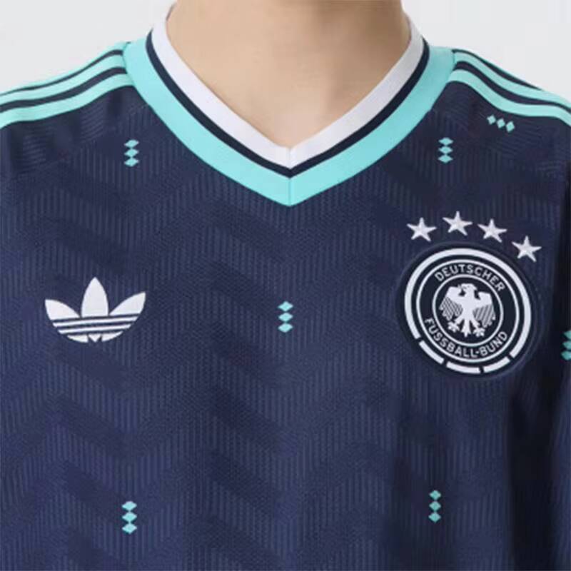 Hot Adidas Clover Germany Team - Crossfit Training recension och pris